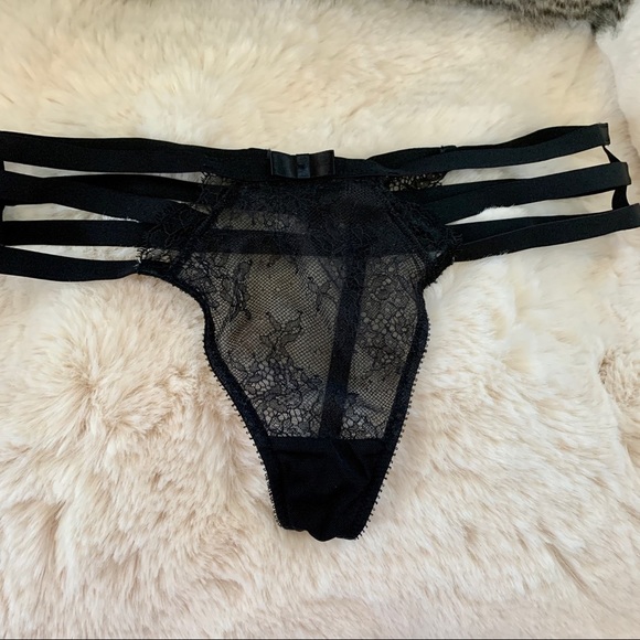 Victoria Secret Triple Strap Thong Strappy black Chantilly eyelash Lace XS - Picture 2 of 6